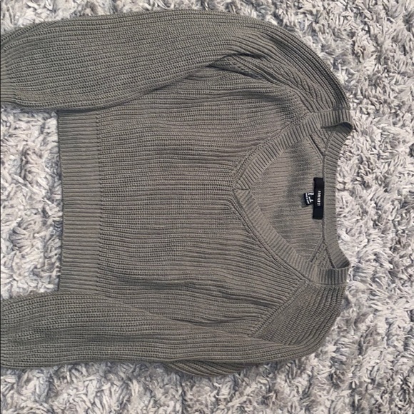 Forever 21 Sweaters - Forever 21 Knitted Crop Sweater in Olive Green